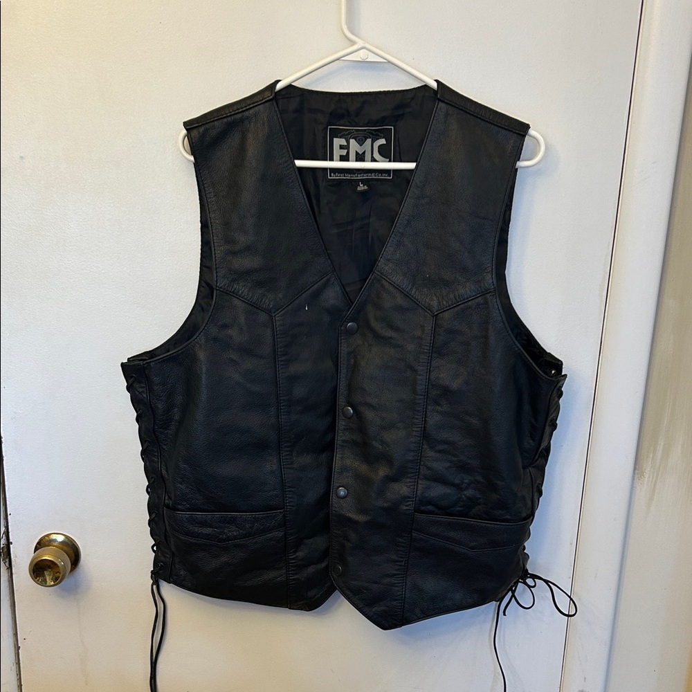 FMC Men’s Black Leather Biker Vest Size Large